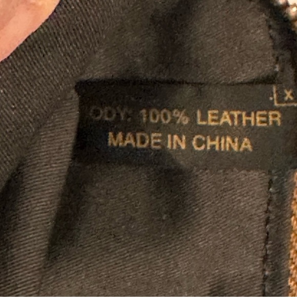 MARGOT Cognac Genuine Leather Card Case Wristlet Wallet Zipper Closure - Picture 3 of 12